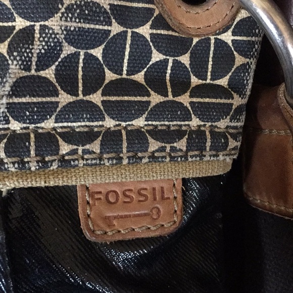 Fossil cross body bag with wallet - Picture 2 of 7